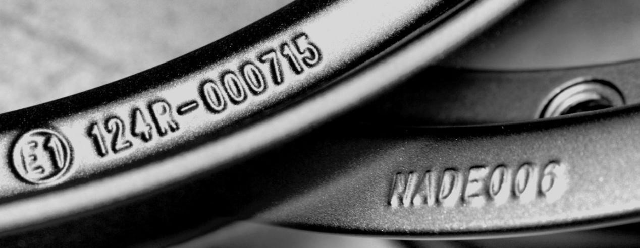Numero di omologazione impresso sul cerchio in lega Marcatura e numero omologazione cerchi in lega NAD ed ECE